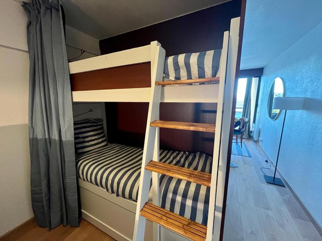 Vue Exceptionnelle Sur La Baie De Appartement Collioure